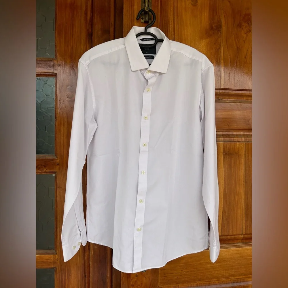 AND-Z white cotton shirt. Size Medium. Used - Picture 1 of 5